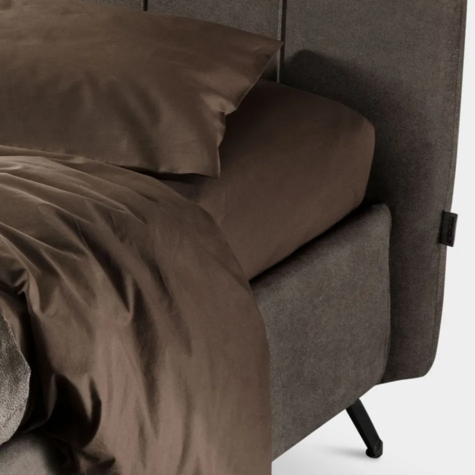 Pat dublu 160x190 cu căptușeală cu profile verticale cu cablu - Nices Viadurini