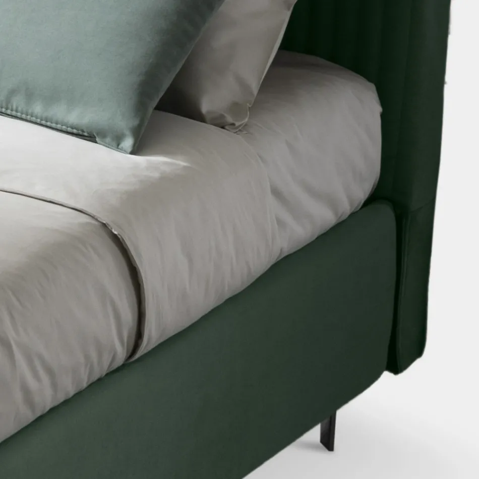 Pat dublu 160x190 cu matlasare cu bandă îngustă cu mai multe dungi - Meduse Viadurini