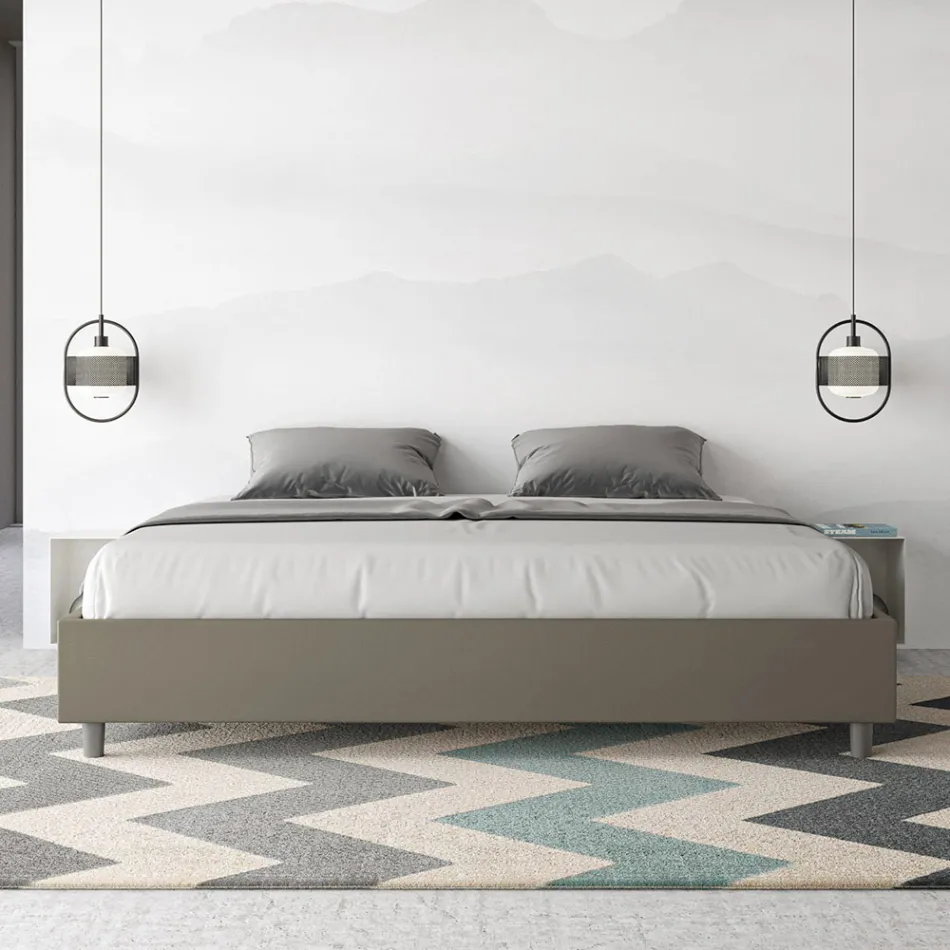 Pat dublu 200x200 cm tapițat în piele ecologică, fabricat în Italia - Athlete Viadurini