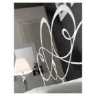 Pat dublu cu tăblie, saltea și 2 noptiere asortate - Nebbia Viadurini