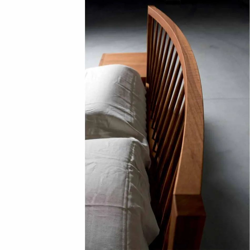 Design pat dublu 160x200cm cu bază solidă de nuc Alain Viadurini