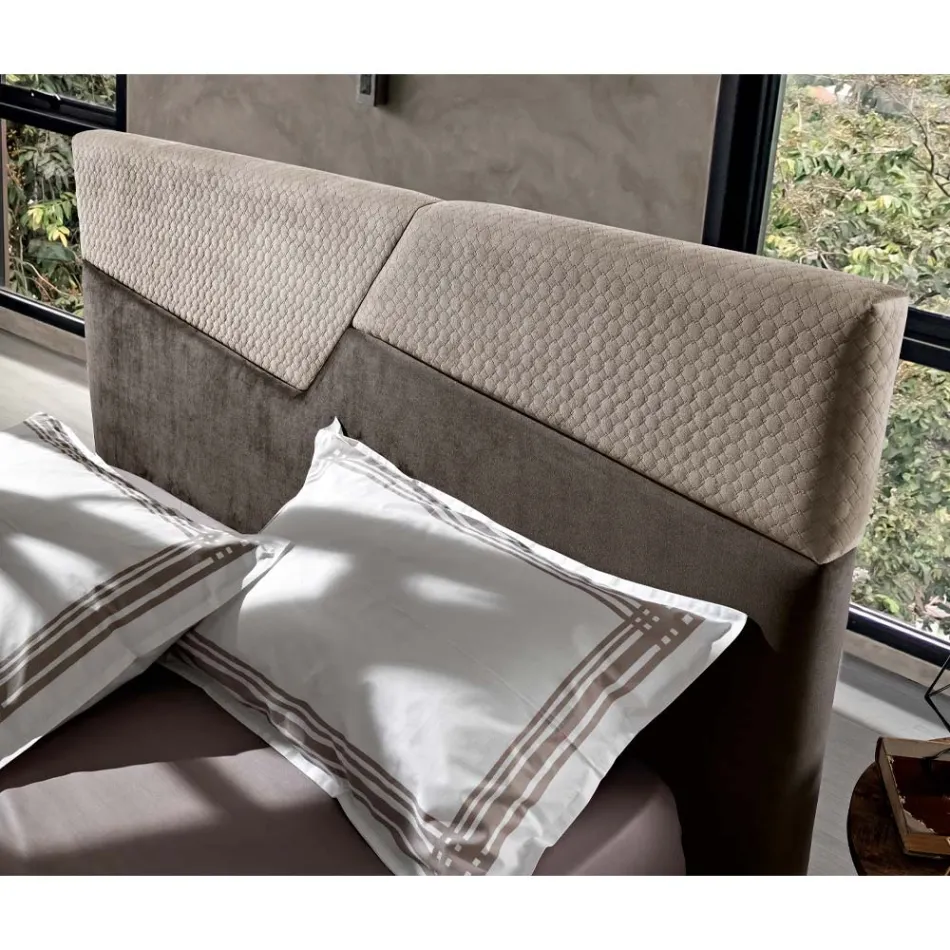 Pat dublu cu design modern cu tăblie plisată sau matlasată - Alano Viadurini