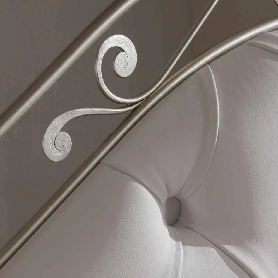 Capitonată manual pat dublu din fier solid Gracie Viadurini