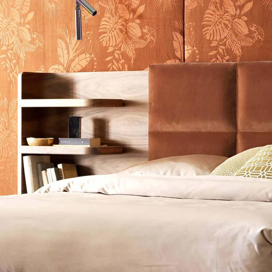 Grilli York a făcut din Italia lemn din lemn masiv, tapițat Viadurini