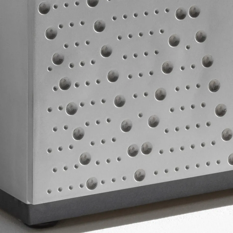 Bufet cu 3 uși și 3 rafturi interioare, decorațiuni din aluminiu turnat - Scorpion Viadurini