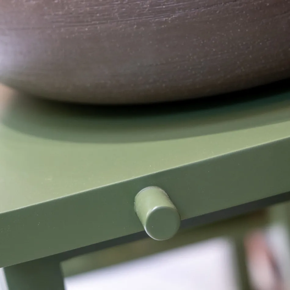 Dulap de baie de sine stătător cu finisaj din lemn de tec și poliță mare verde - Raomi Viadurini