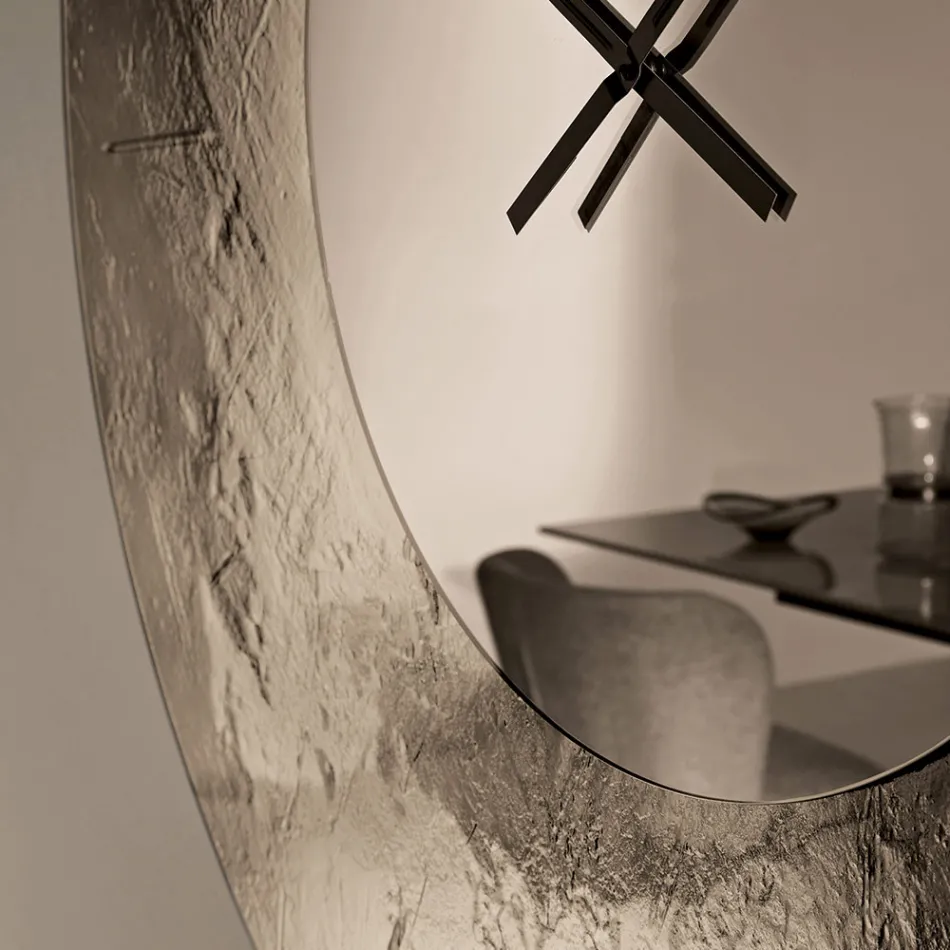 Cinzia - Ceas de perete din sticlă topită cu spate ciocănit și argint, fabricat în Italia Viadurini