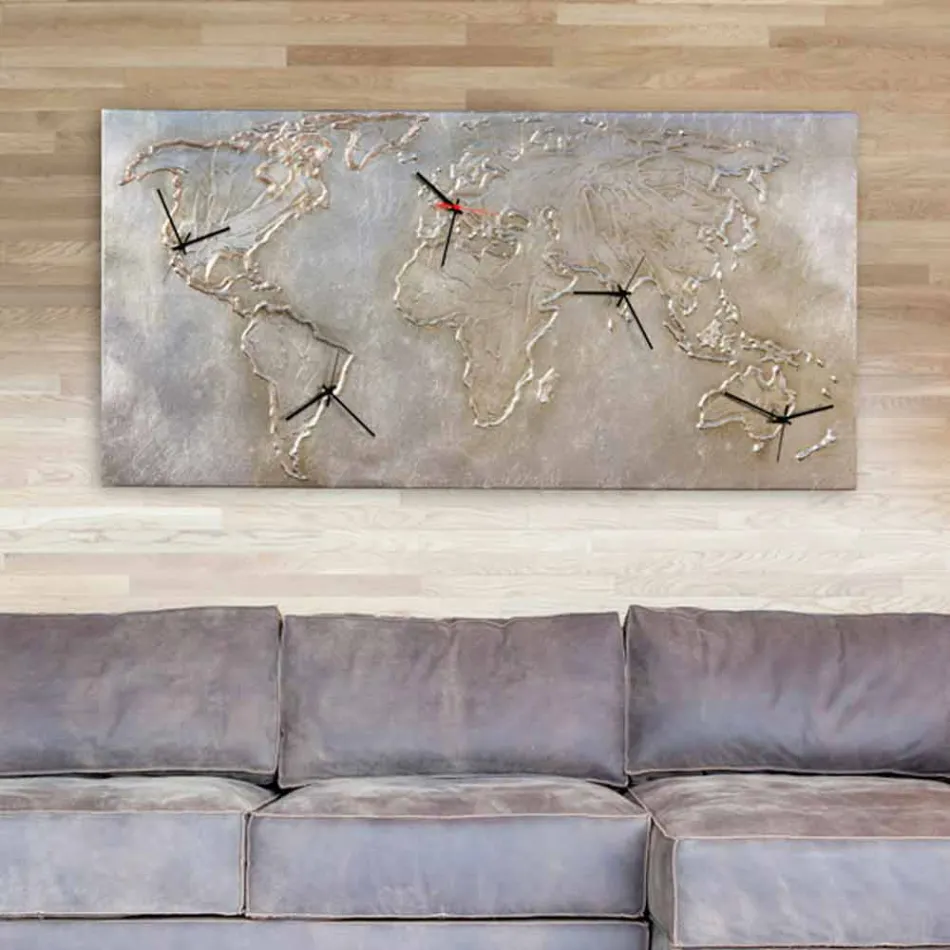 Ceas modern cu cinci cadrane care descriu lumea Miles Viadurini