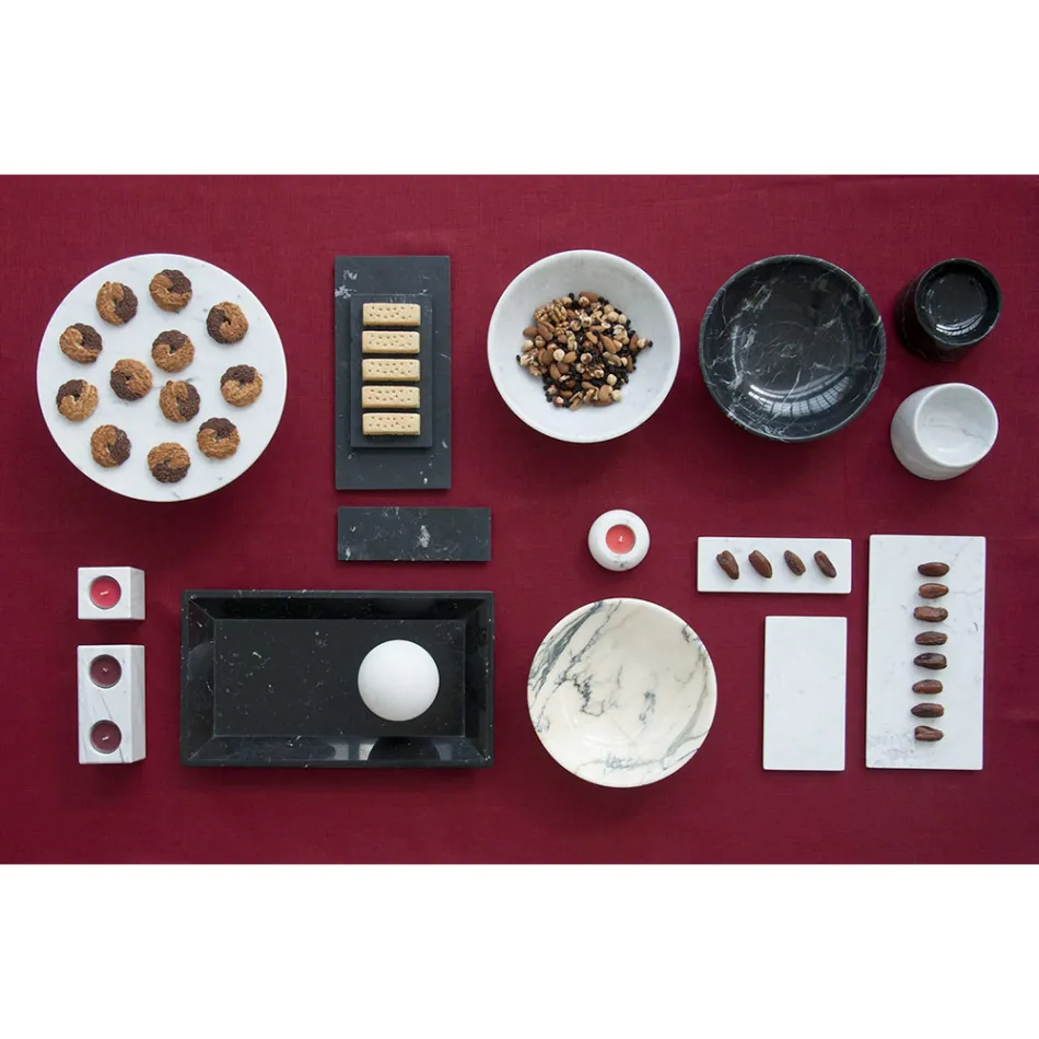 Placă rotundă de brânză în marmură albă sau neagră, fabricată în Italia - Kirby Viadurini