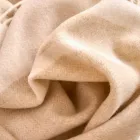 Plaid din amestec de lână ultra-moale și pufos, fabricat în Italia - Caldoso Viadurini