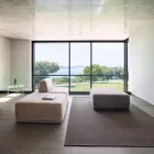 Fotoliu pătrat de sufragerie tapițat cu stofă Made in Italy - Lilium Viadurini