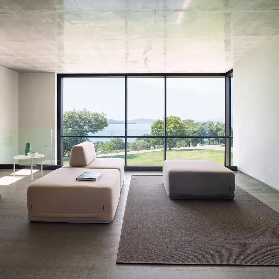 Fotoliu pătrat de sufragerie tapițat cu stofă Made in Italy - Lilium Viadurini