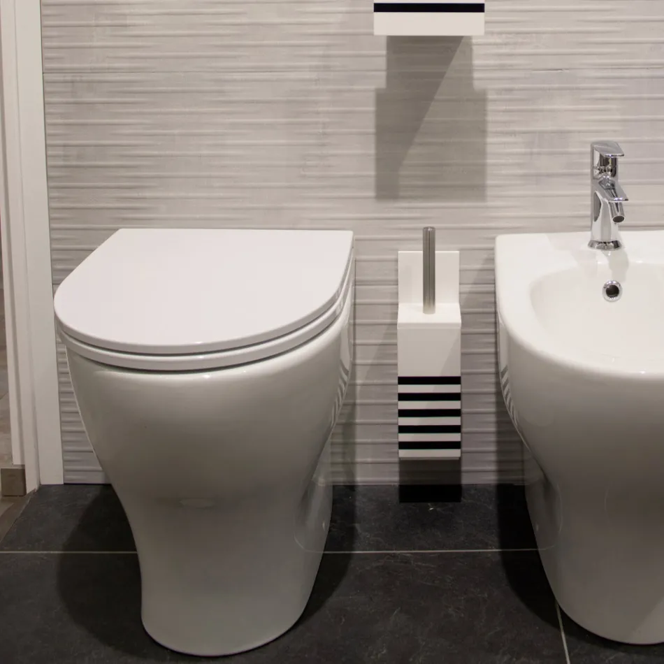 Suport perie de toaletă în corian alb sau cu inserție neagră Made in Italy - Elono Viadurini