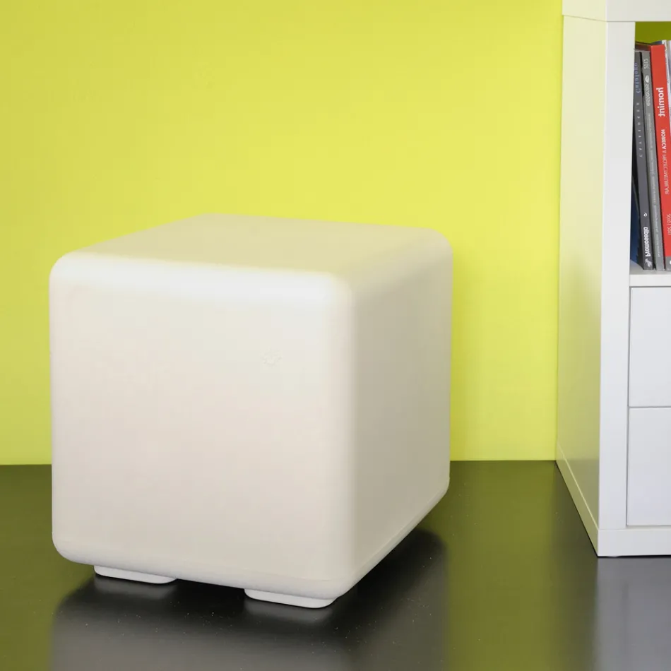 Masuta de cafea Puf Garden din Polietilena Colorata Made in Italy - Colores Viadurini