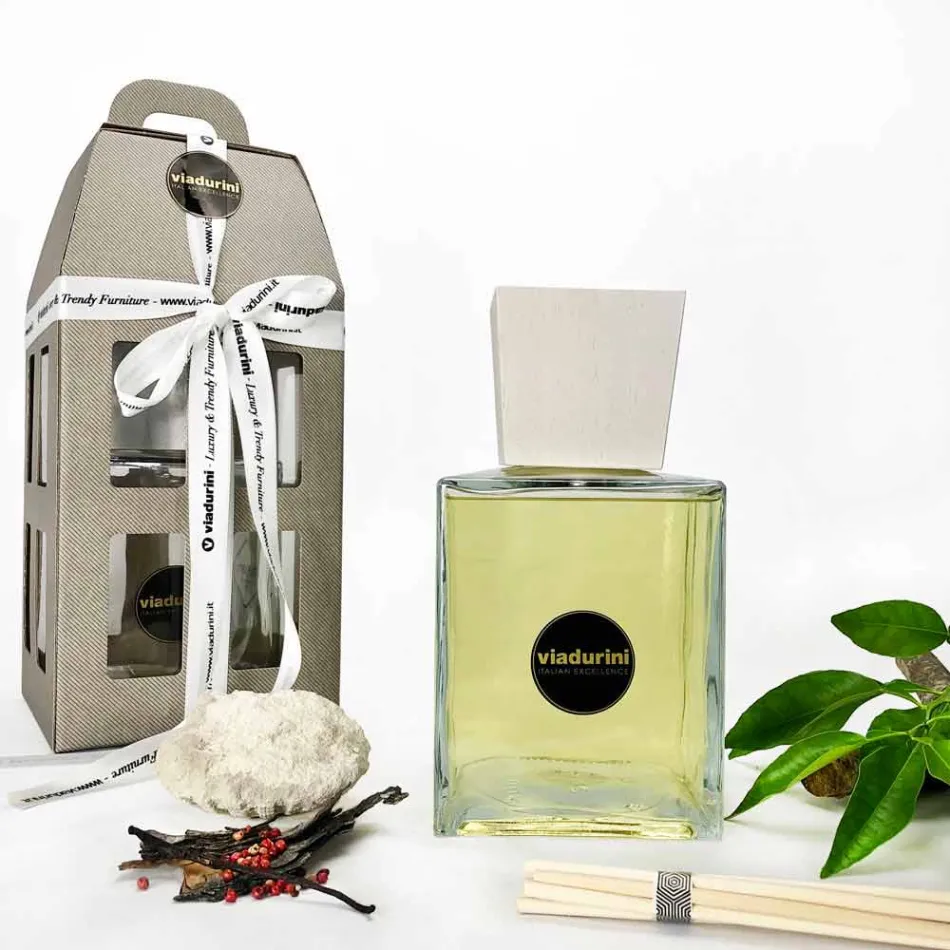 Odorizant de ambianță pentru parfumuri de chihlimbar 2,5 Lt cu bastoane - Sassidimatera Viadurini