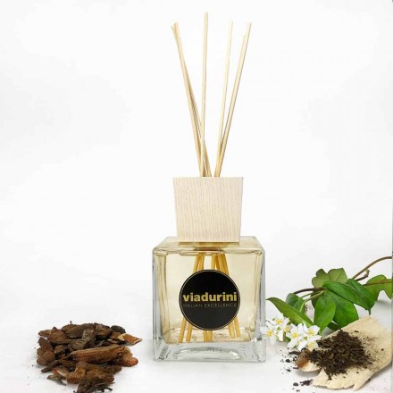 Parfum de cameră Oud Wood 500 ml cu bețe - Ventodisardegna Viadurini