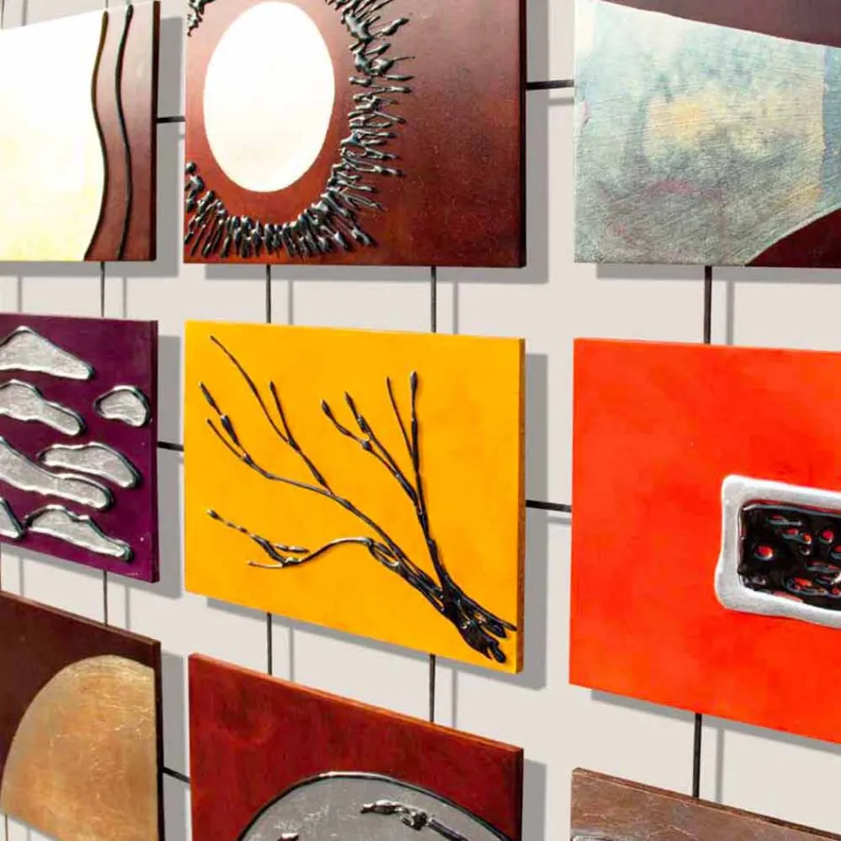 Imagine modernă completată cu panouri de relief suspendate pe frânghii înțelepte Viadurini