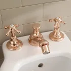 Robinet pentru bideu cu design vintage din alamă cu 3 găuri Fabricat în Italia - Klarisa Viadurini