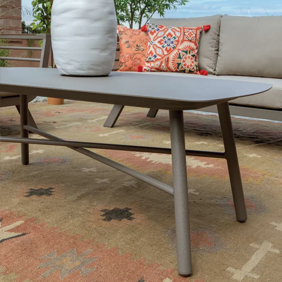 Sufragerie în aer liber compusă din 1 canapea cu 3 locuri, 2 fotolii și 1 măsuță de cafea - Righello Viadurini