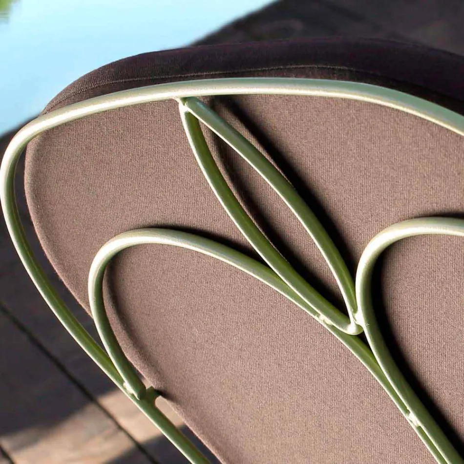 Lounge în aer liber cu structură de fier realizată manual Made in Italy - Melinda Viadurini