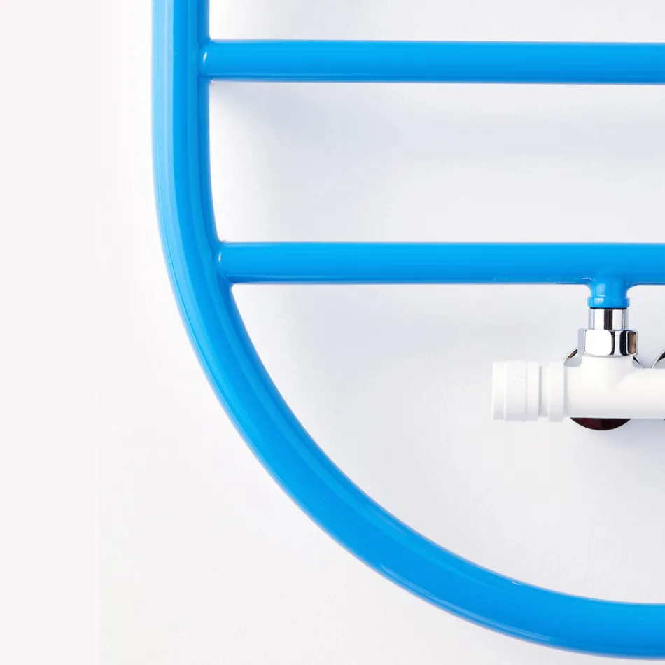 Încălzitor de prosoape cu design „Tutto Tondo Slim” din oțel Fabricat în Italia - Neted Viadurini