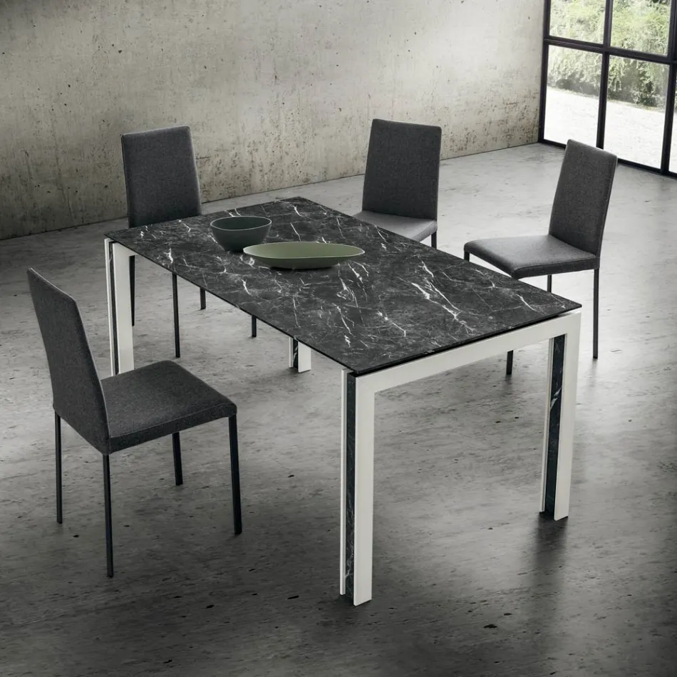 Scaun de bucatarie tapitat din stofa Fabricat in Italia, 2 bucati - Mawi Viadurini