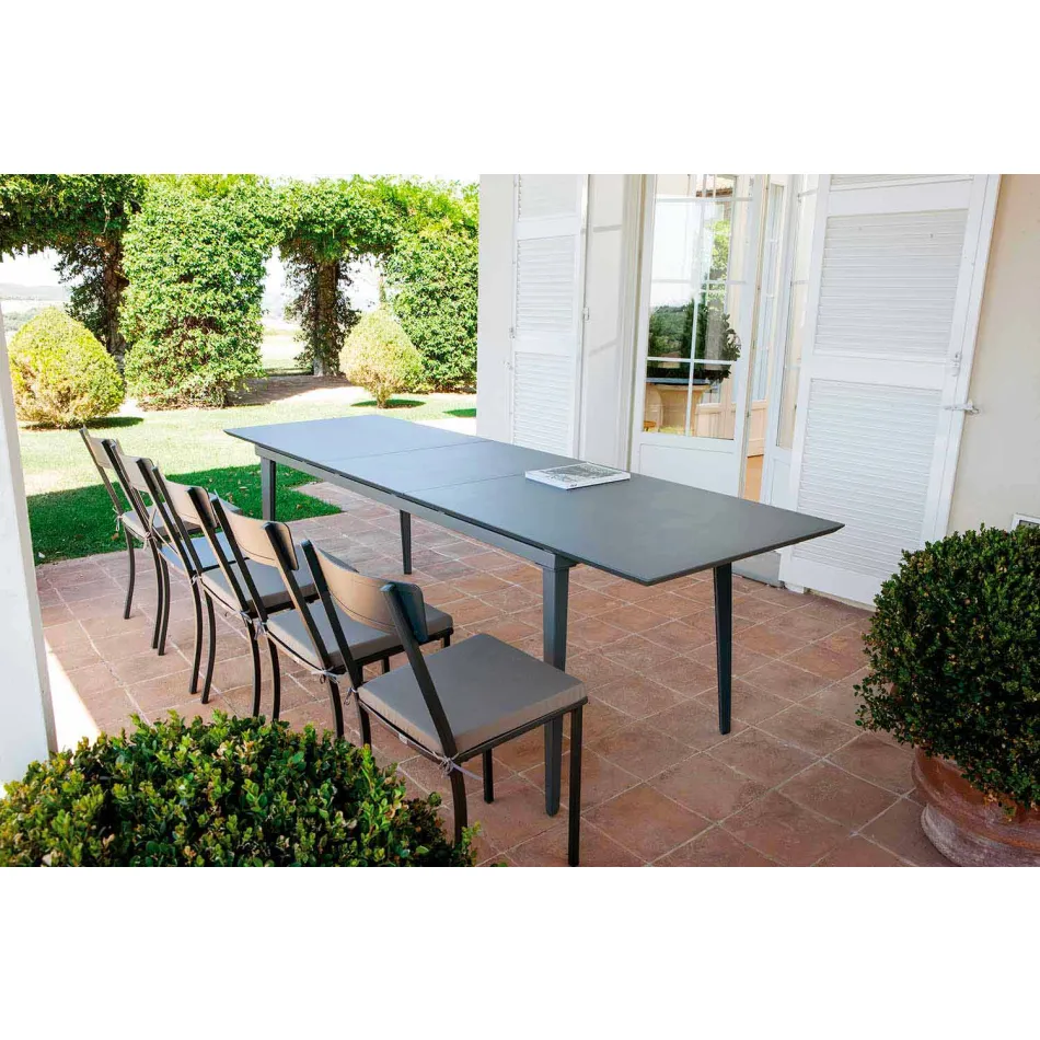 Scaun de exterior stivuibil din metal vopsit realizat în Italia, 4 piese - tul Viadurini