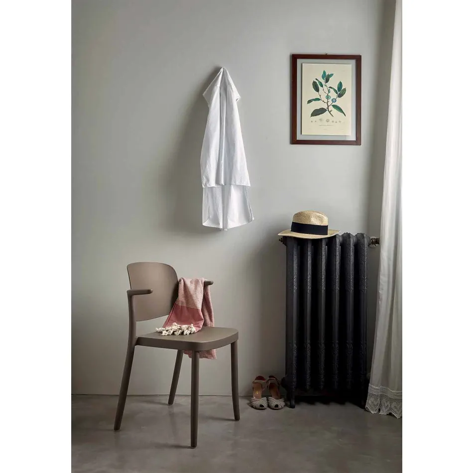 Scaun de exterior stivuibil din polipropilenă Fabricat în Italia, 4 piese - Bertina Viadurini