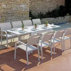 Scaun de grădină stivuibil din aluminiu cu cotiere de design - Gontran Viadurini