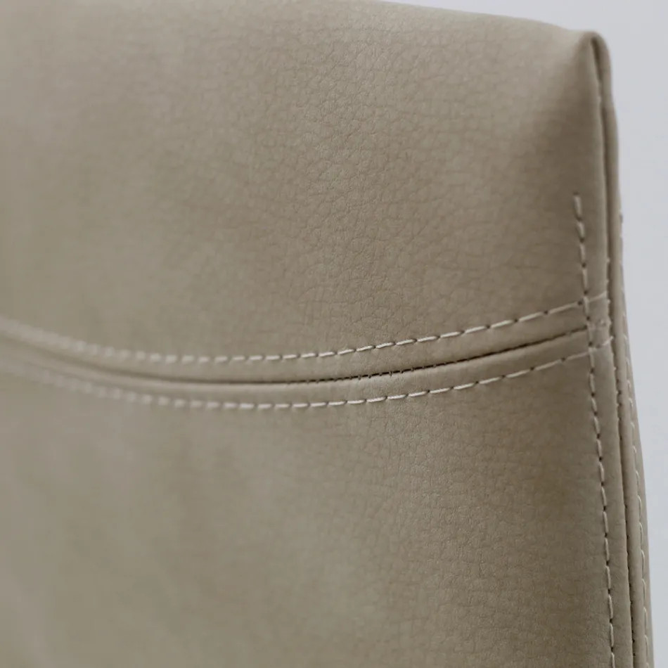 Scaun de sufragerie din piele artificiala cu picioare lacuite Made in Italy - Roslin Viadurini