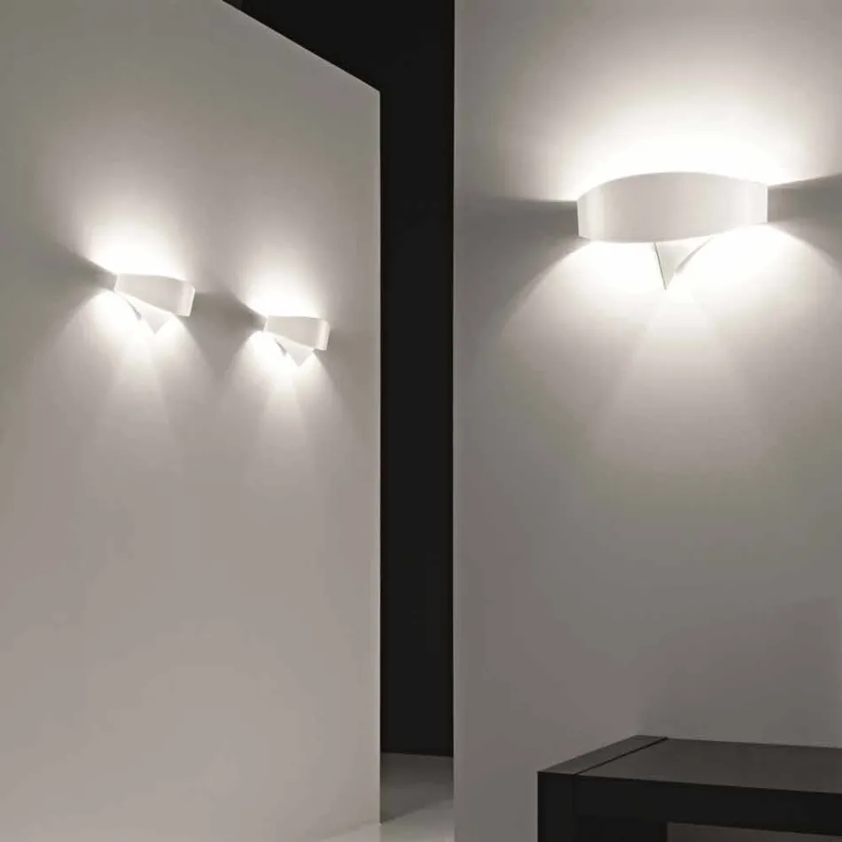 Selene Shield Appliqué oțel vopsit cu design modern Viadurini