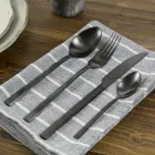 Set complet de tacâmuri din oțel negru sau design de cupru 24 bucăți - Fayette Viadurini