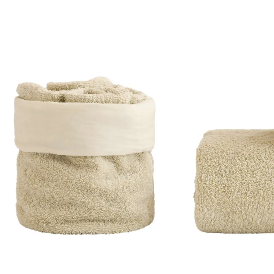 Set de baie din 8 piese din bumbac pur vopsit în haine - neted Viadurini