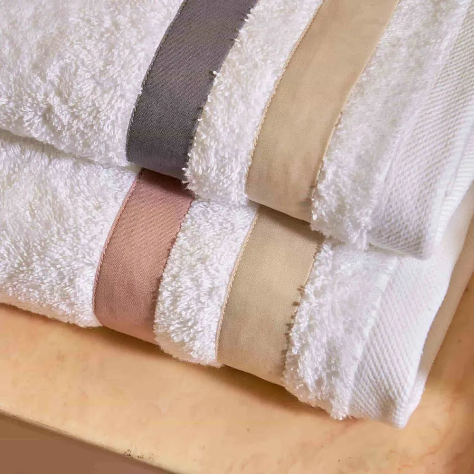 Set de prosoape de față pentru oaspeți din bumbac cu volan dublu Serenity Viadurini