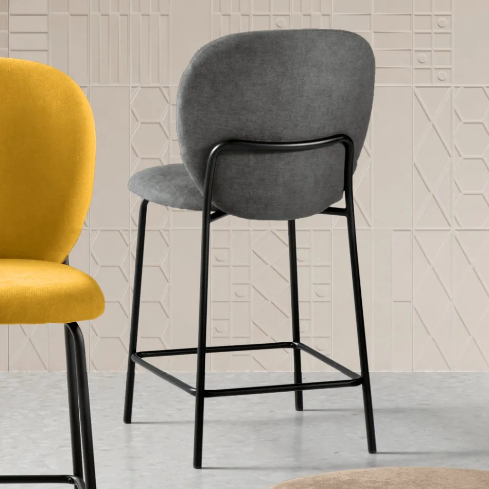 Set de două scaune din material textil cu căptușeală și cadru metalic - Lior Viadurini