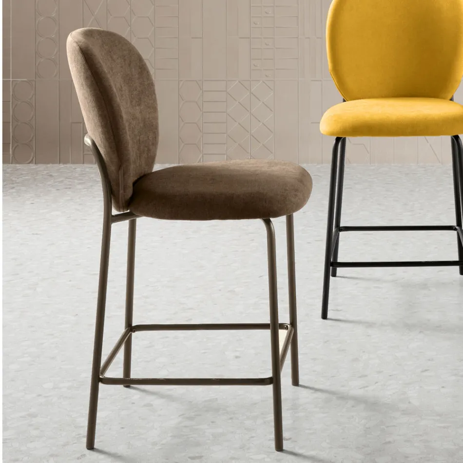 Set de două scaune din material textil cu căptușeală și cadru metalic - Lior Viadurini