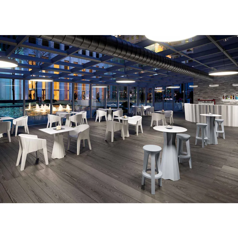 Scaun de bar cu design înalt din polietilenă Made in Italy - Tinuccia Viadurini