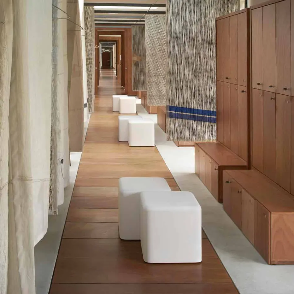 Scaun cub de poliuretan moale Design de diapozitiv Cube Soft realizat în Italia Viadurini