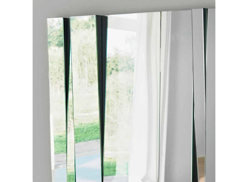Oglinda de perete modernă din sticlă și metal, realizată în Italia - Pallino Viadurini