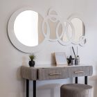 Oglinda decorativa de perete din sticla cu structura in cercuri - Nembo Viadurini