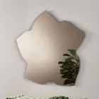 Oglindă în formă de frunză în două dimensiuni și culori fabricată în Italia - Levian Viadurini
