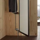 Oglindă de perete cu ușă de deschidere și cârlige pentru paltoane Made in Italy - Boro Viadurini