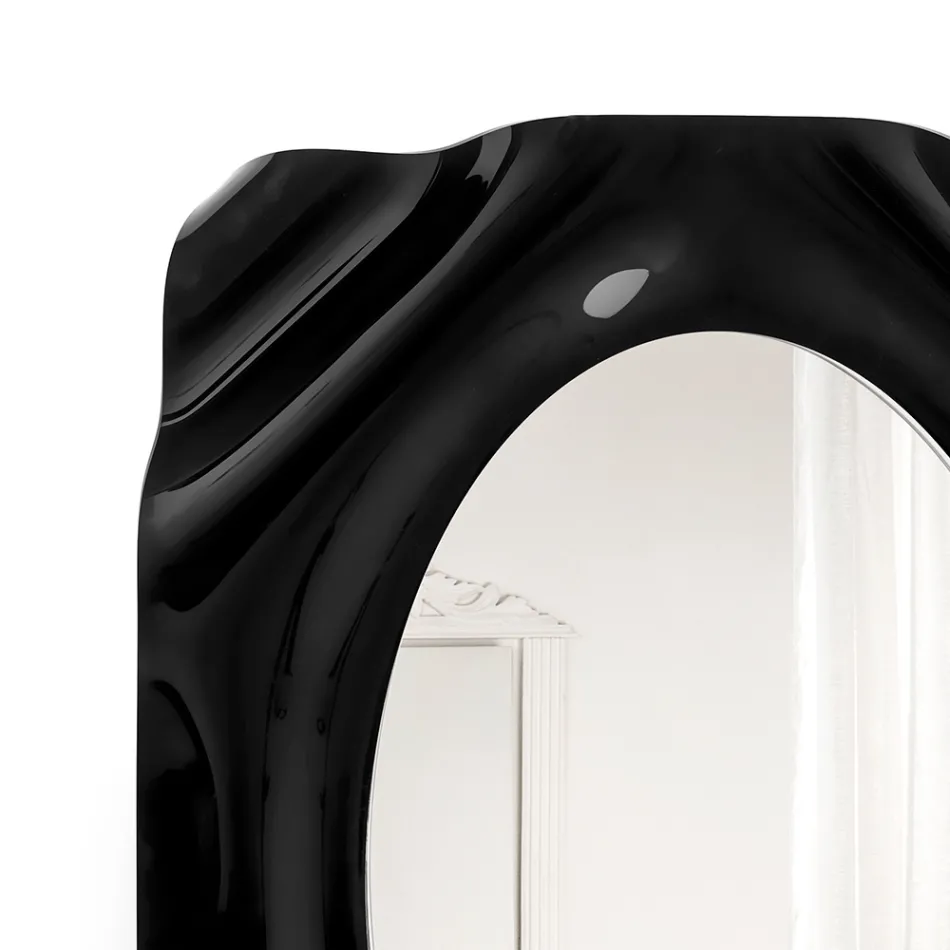 Oglindă de perete drapată din plexiglas negru Maelia, fabricată în Italia Viadurini