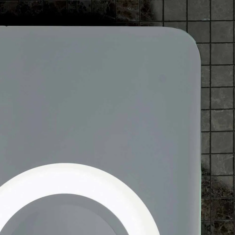 Oglinda de machiaj un design modern, iluminat cu LED-uri, Maren Viadurini