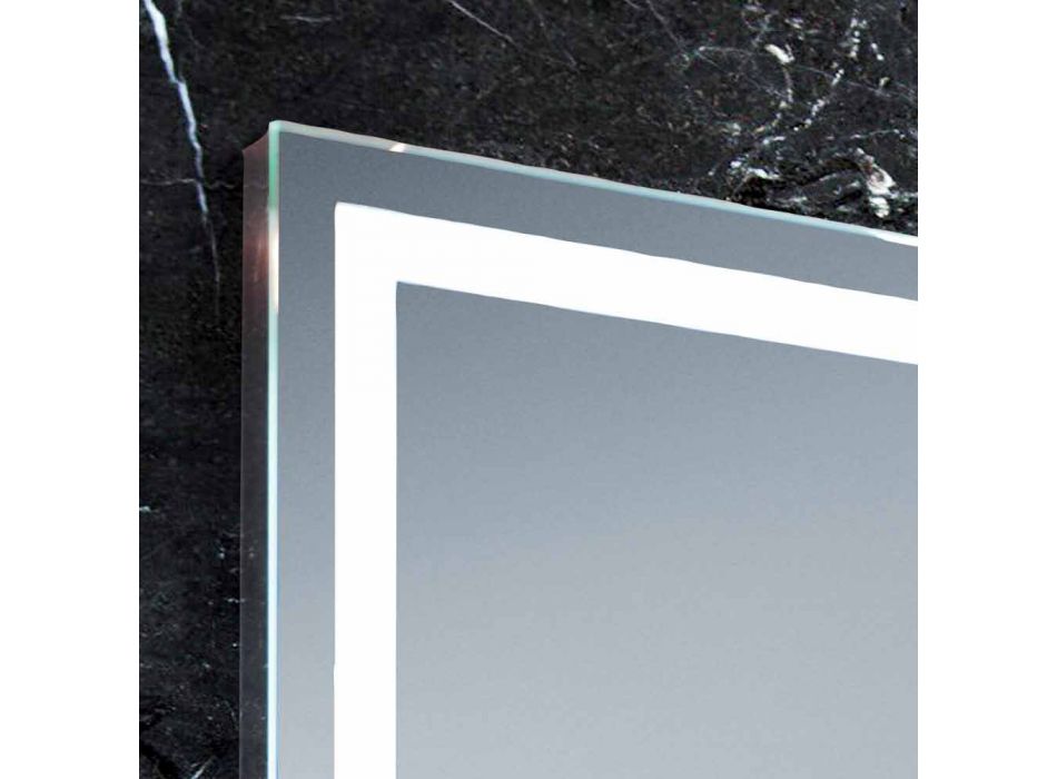 Oglindă baie de design modern, cu iluminare cu LED-uri Paco Viadurini