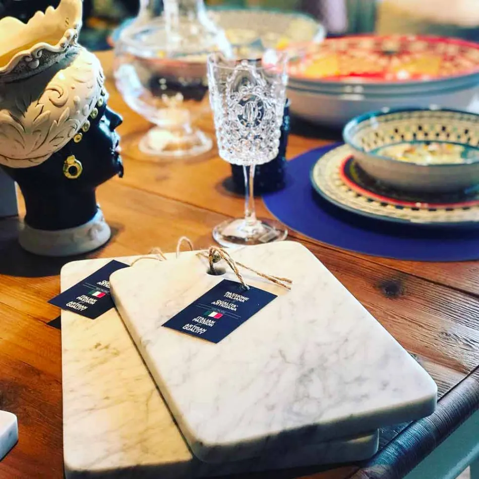 Masă de tăiat în marmură albă Carrarra de design Made in Italy - Masha Viadurini