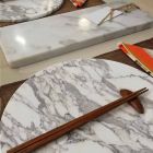 Masă de tăiat dreptunghiulară din marmură albă de Carrara Fabricată în Italia - Masha Viadurini