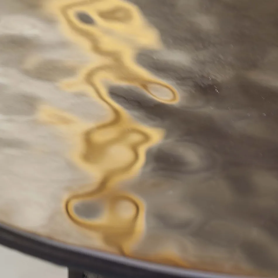 Masuta de cafea cu blat din sticla si baza metalica Made in Italy - Batulla Viadurini