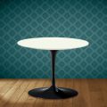 Masă de cafea Eero Saarinen Tulip H 41 în ceramică Moonè fabricată în Italia - Stacojiu