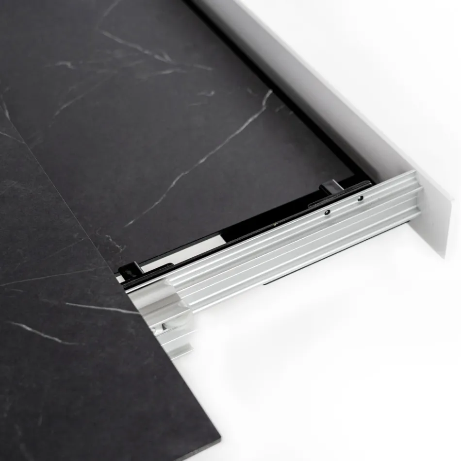 Masa extensibila la 270 cm cu blat HPL si baza din aluminiu - Villongo Viadurini